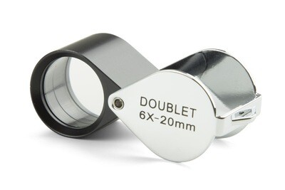 Inslagloep. Vergroting : 6x doublet. Met Aplanatisch lens Ø 20 mm. Beeldveld 25 mm