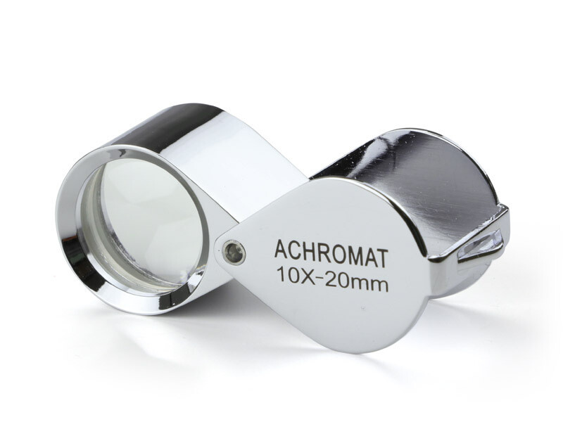 Inslagloep. Vergroting : Vergroting : 10x triplet. Met Achromatisch lens Ø 20 mm. Beeldveld 15 mm