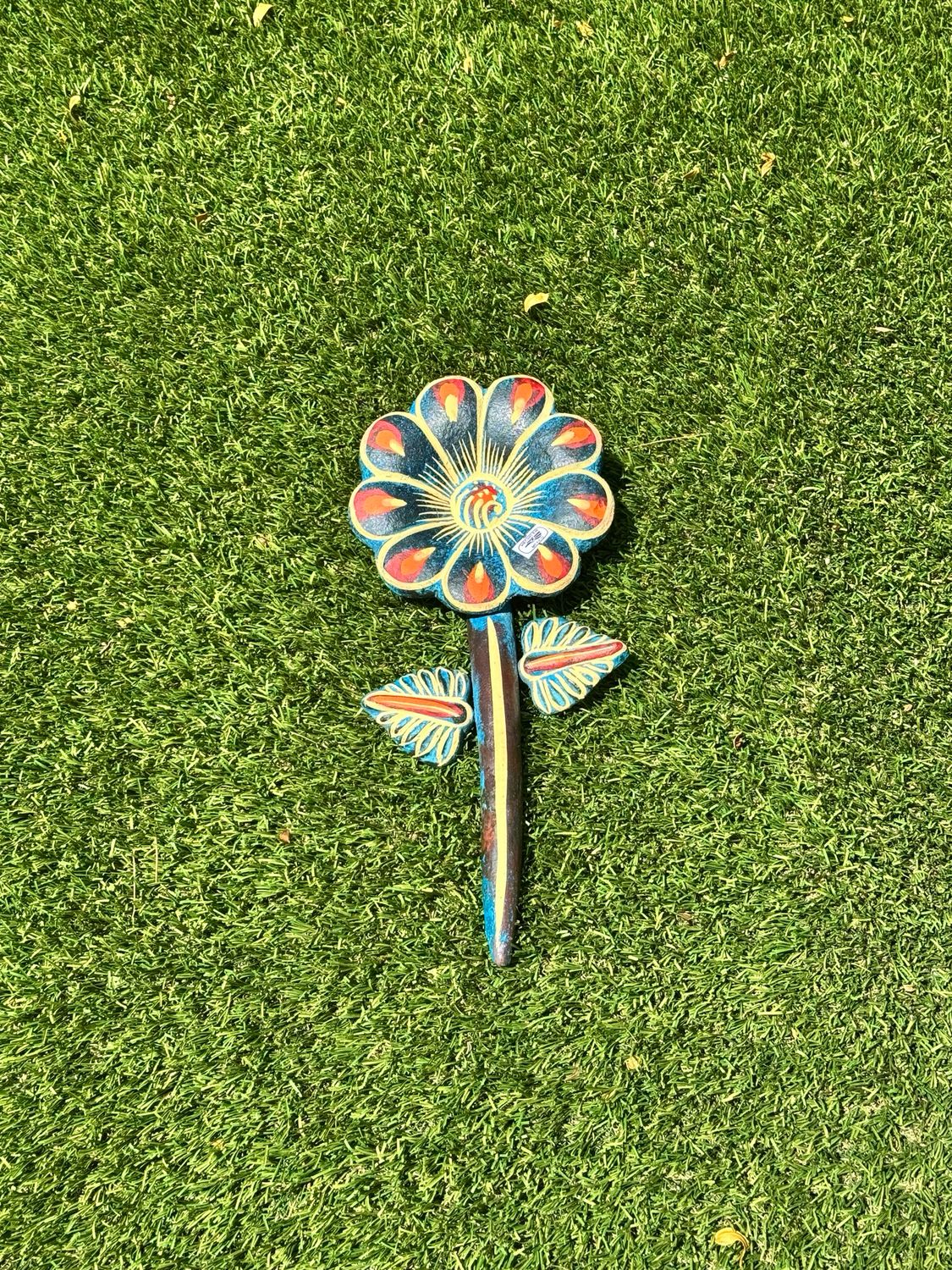 Flower W/ Stem - Barro Oxidado