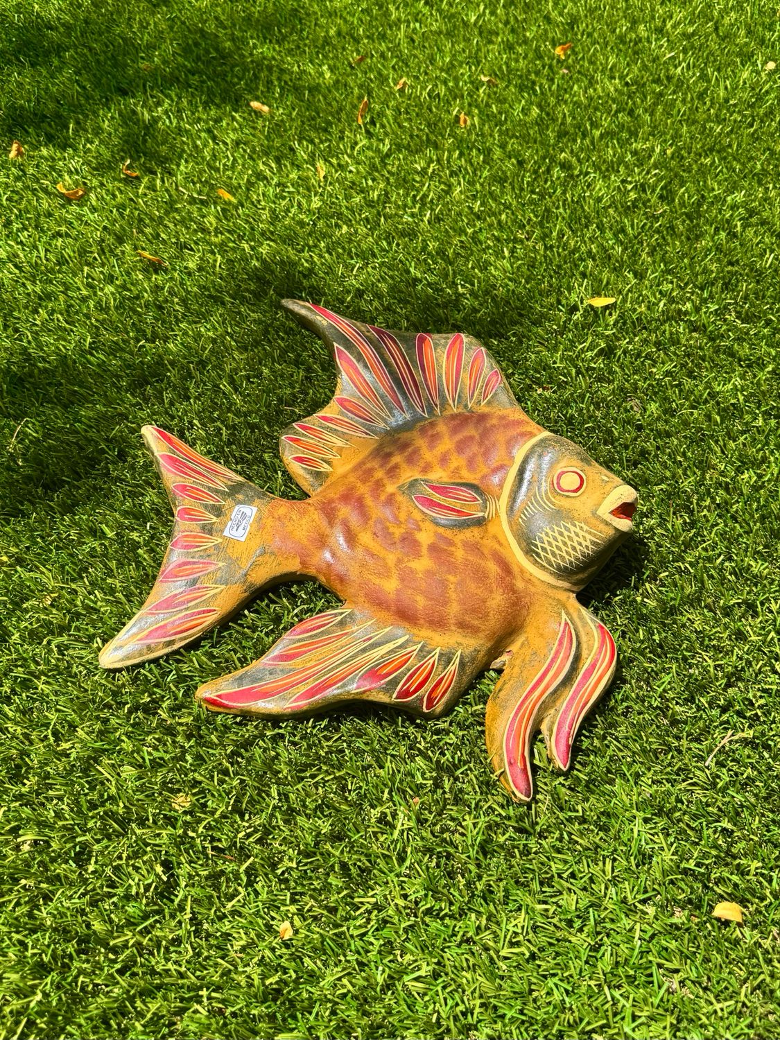 Large Sea Fish - Barro Oxidado