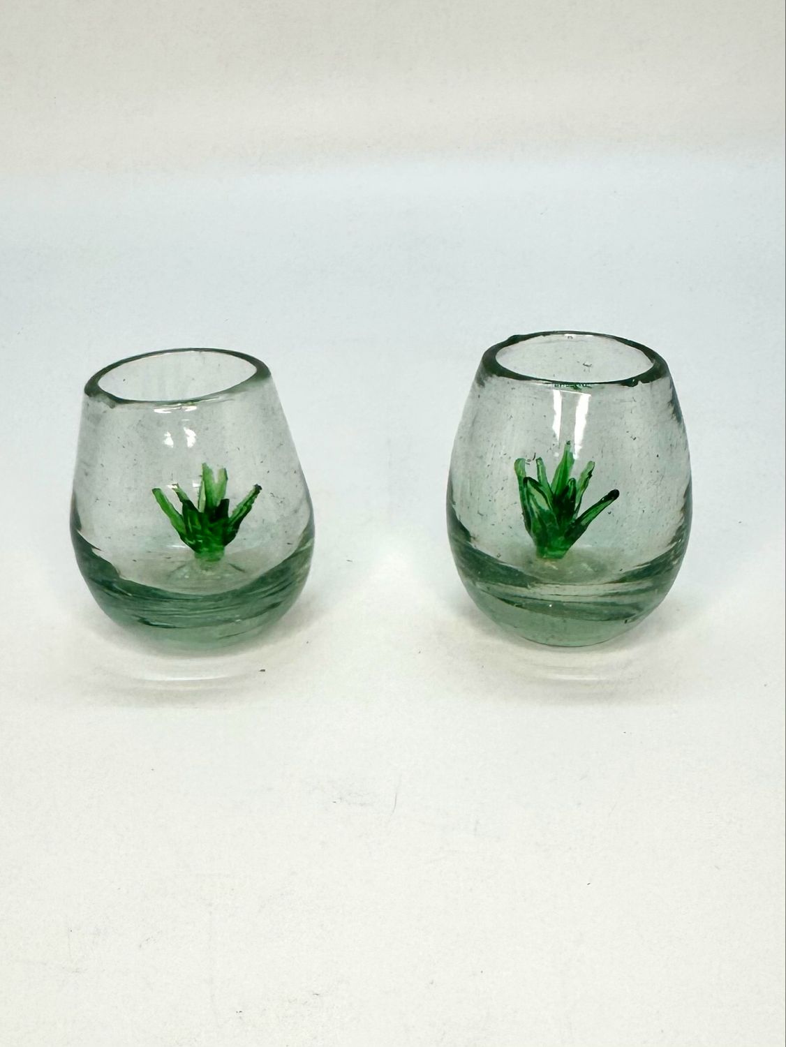 Round Glass Tequilero- W/Figure