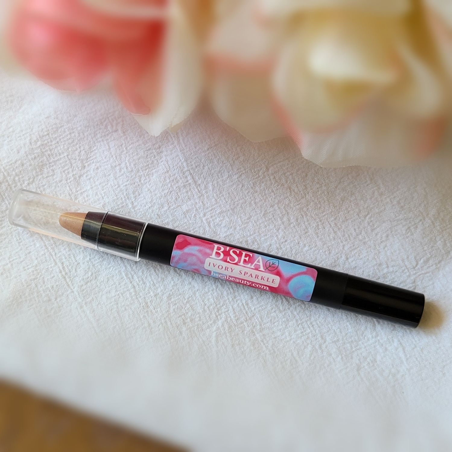 Cream Eyeshadow Stick - Ivory Sparkle