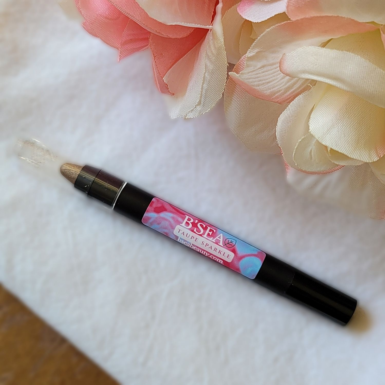 Cream Eyeshadow Stick - Taupe Sparkle