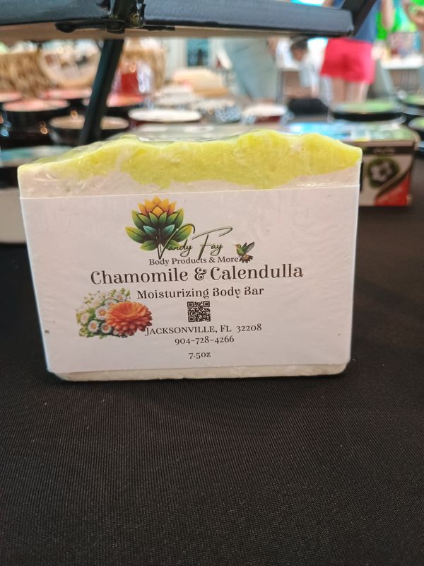 Chamomile &amp; Calendula Moisturizing Body Bar