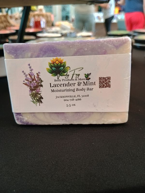 Lavender &amp; Mint Moisturizing Body Bar