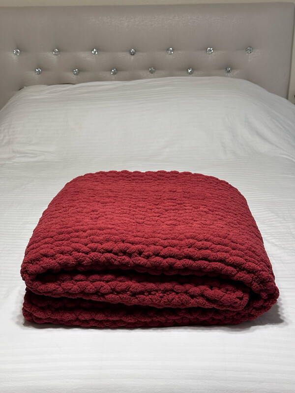 Super Soft Chunky Chenille Blanket- Cranberry 60x66in