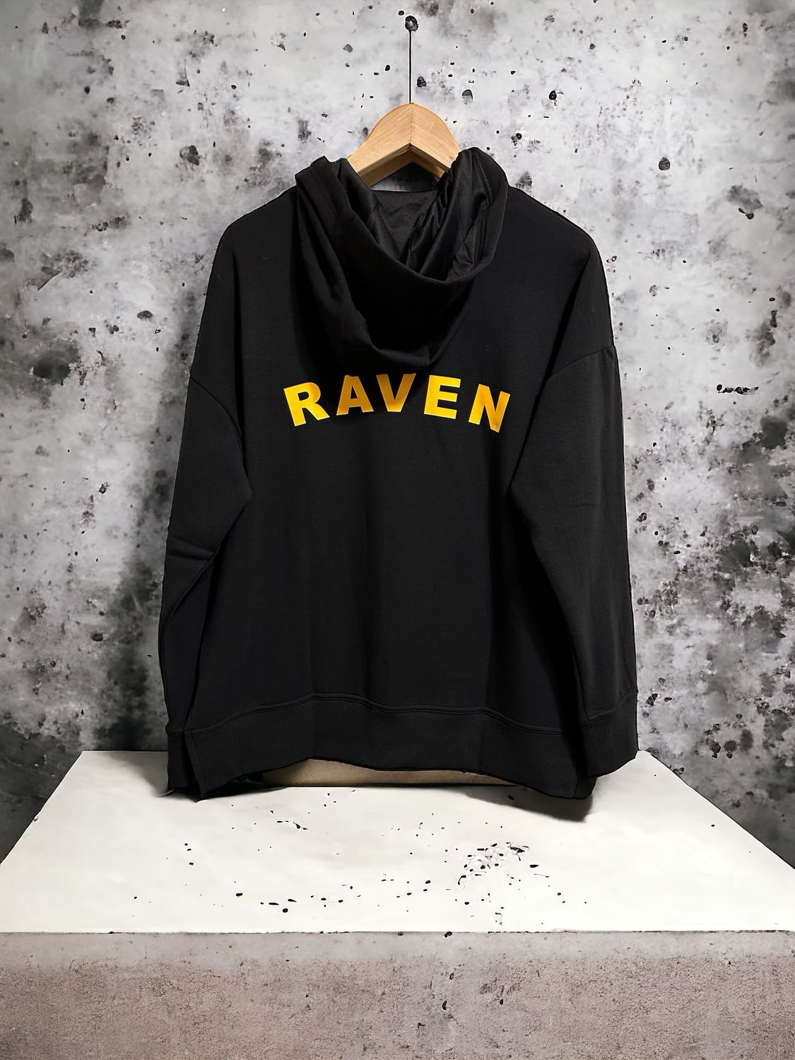 Phoenix Raven Hoodie &amp; Sweatpants Set