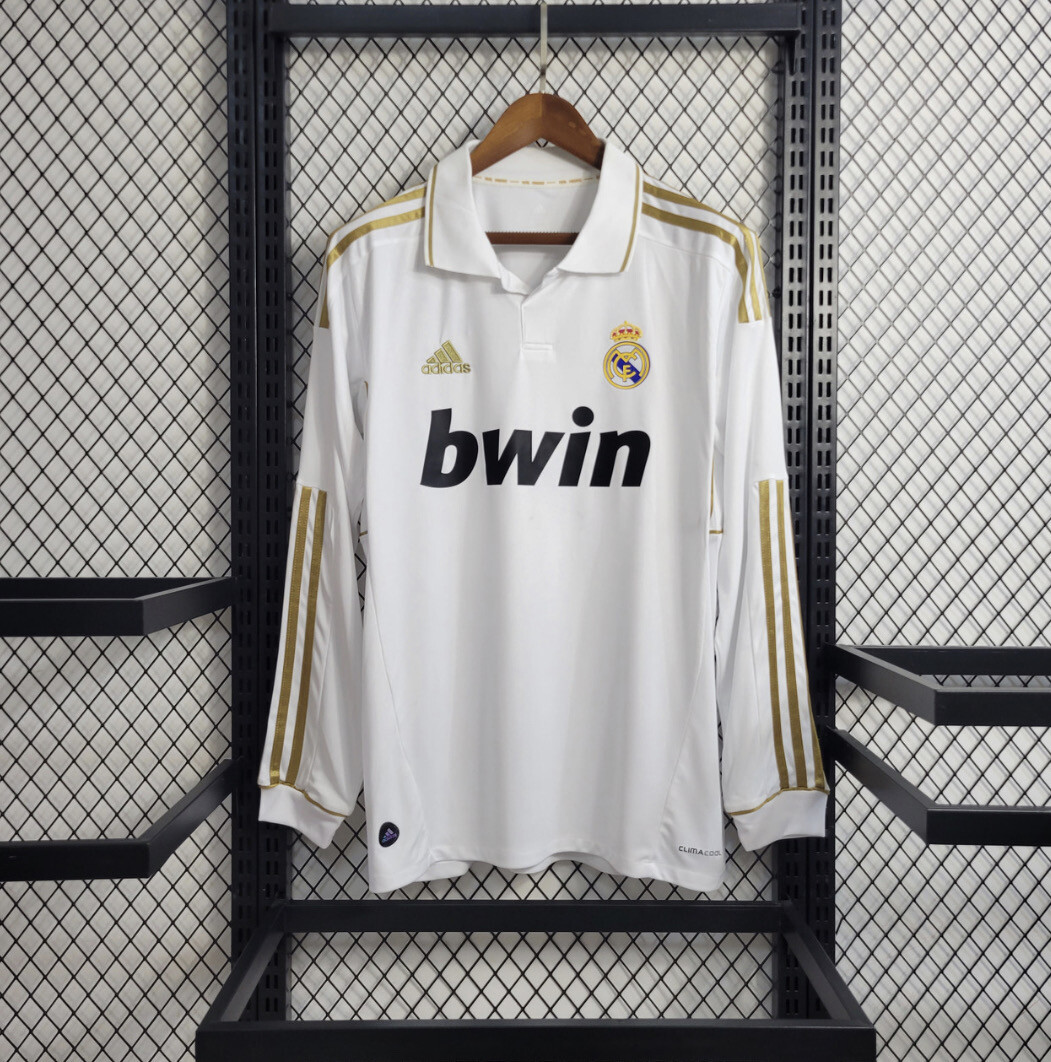 Real Madrid 2011/12 home kit