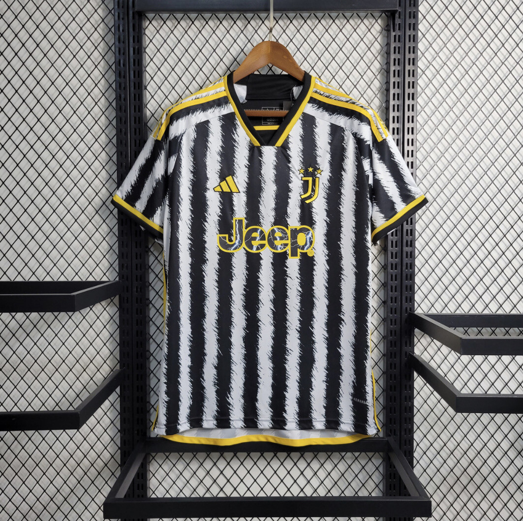 Juventus 2023/2024 home kit