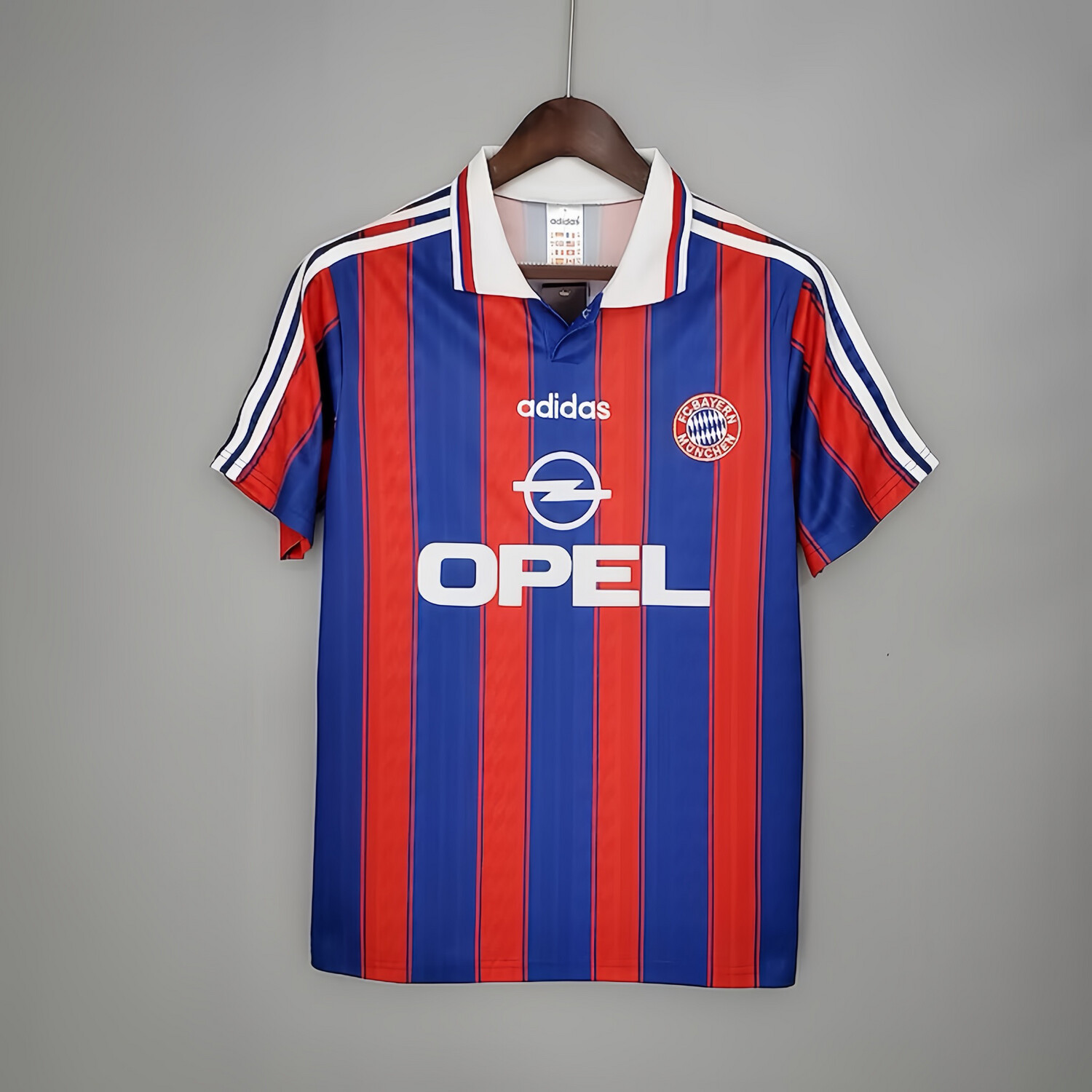 Bayern Munich 1995/97 home kit