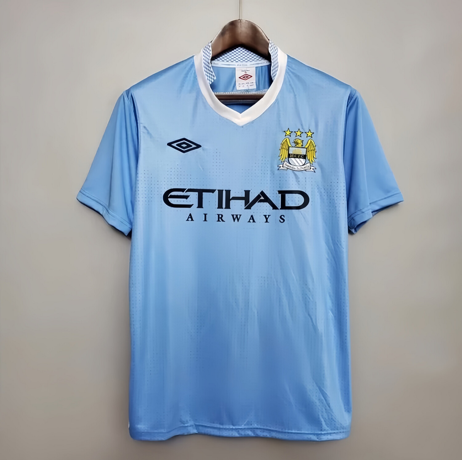 Manchester City 2011/12 home kit