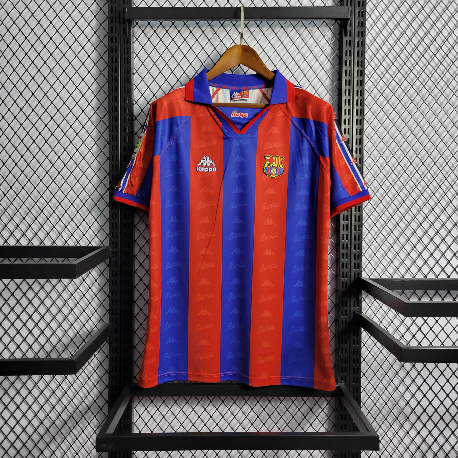 Barcelona 1996/1997 away kit