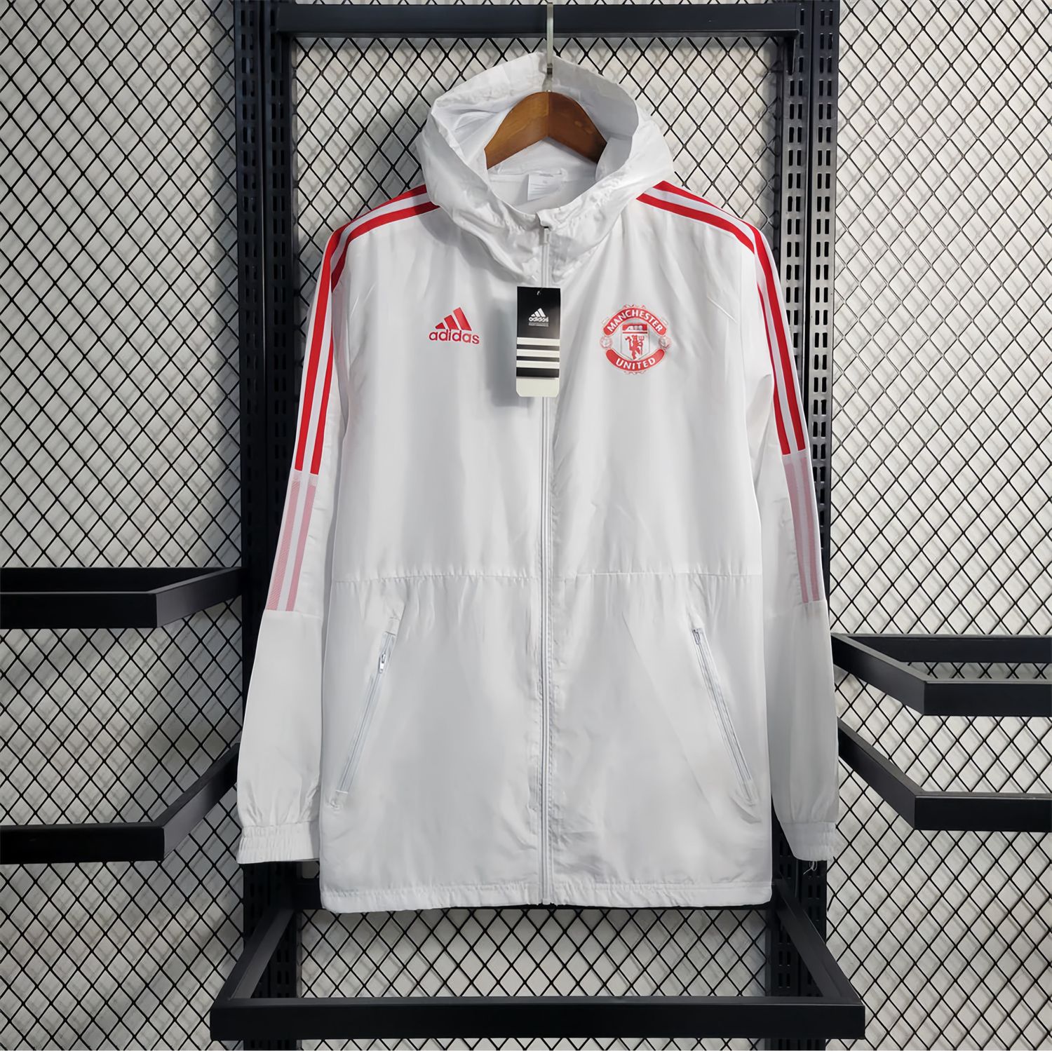 Manchester Utd 2023-24 Windbreaker 