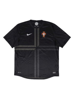 Portugal 2013/14 Away kit