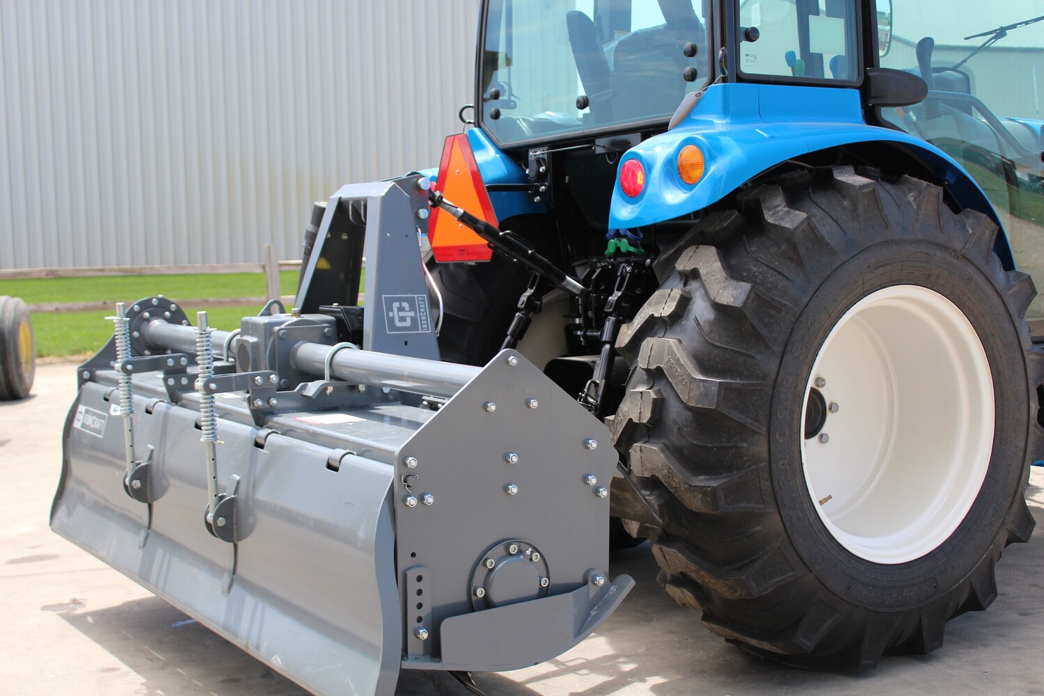 60" Heavy Duty Gear Driven Reverse Rotation Tiller