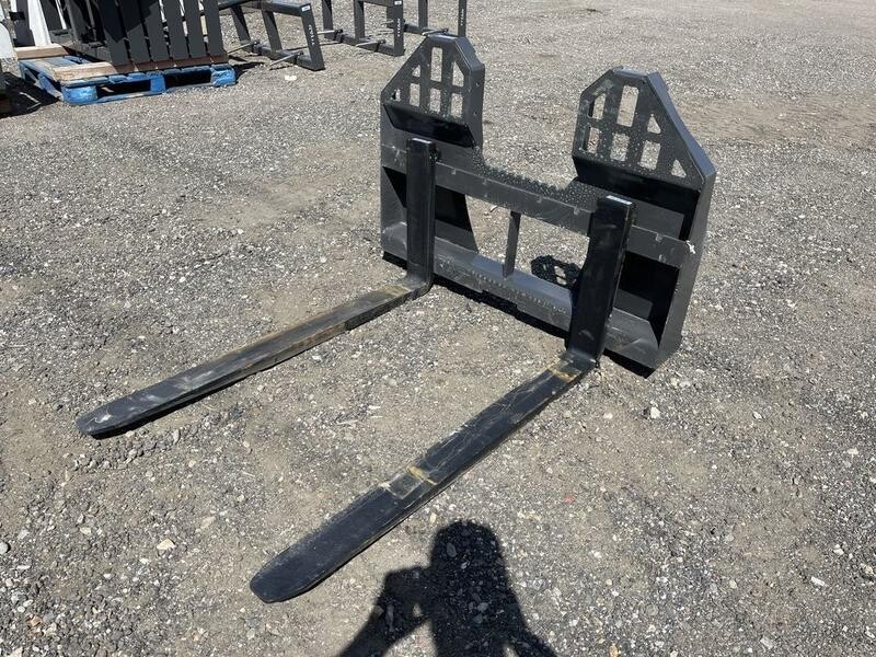 60"Heavy Duty Walk Thru Pallet Forks(5500lbs)