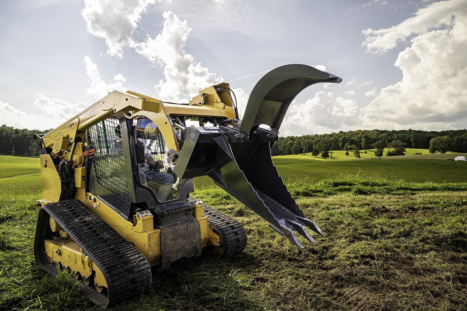 X-Treme Stump Grapple