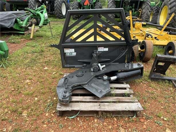 X-Treme Manual Rotating Tree Shear