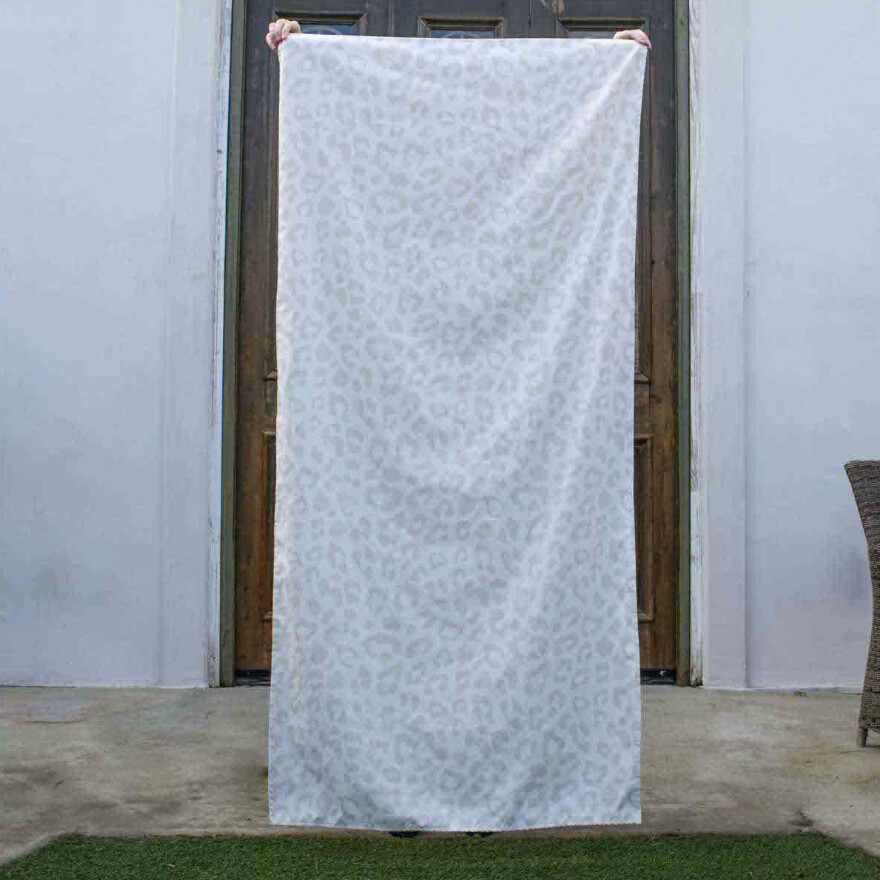 Leopard Beach Towel, Size: 34x70, color: Soft White