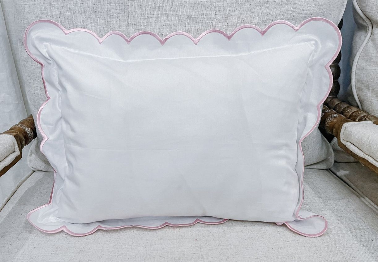 Scalloped Edge Pillow Case, Colour: Light Pink