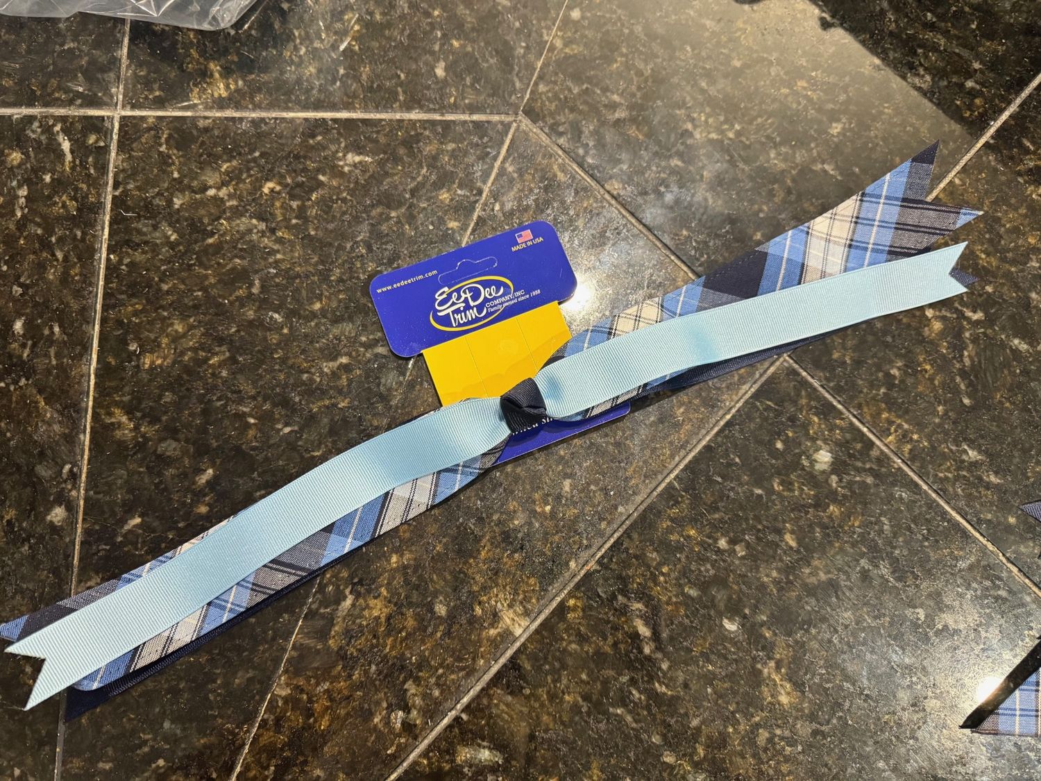 LCCA - Plaid Streamer