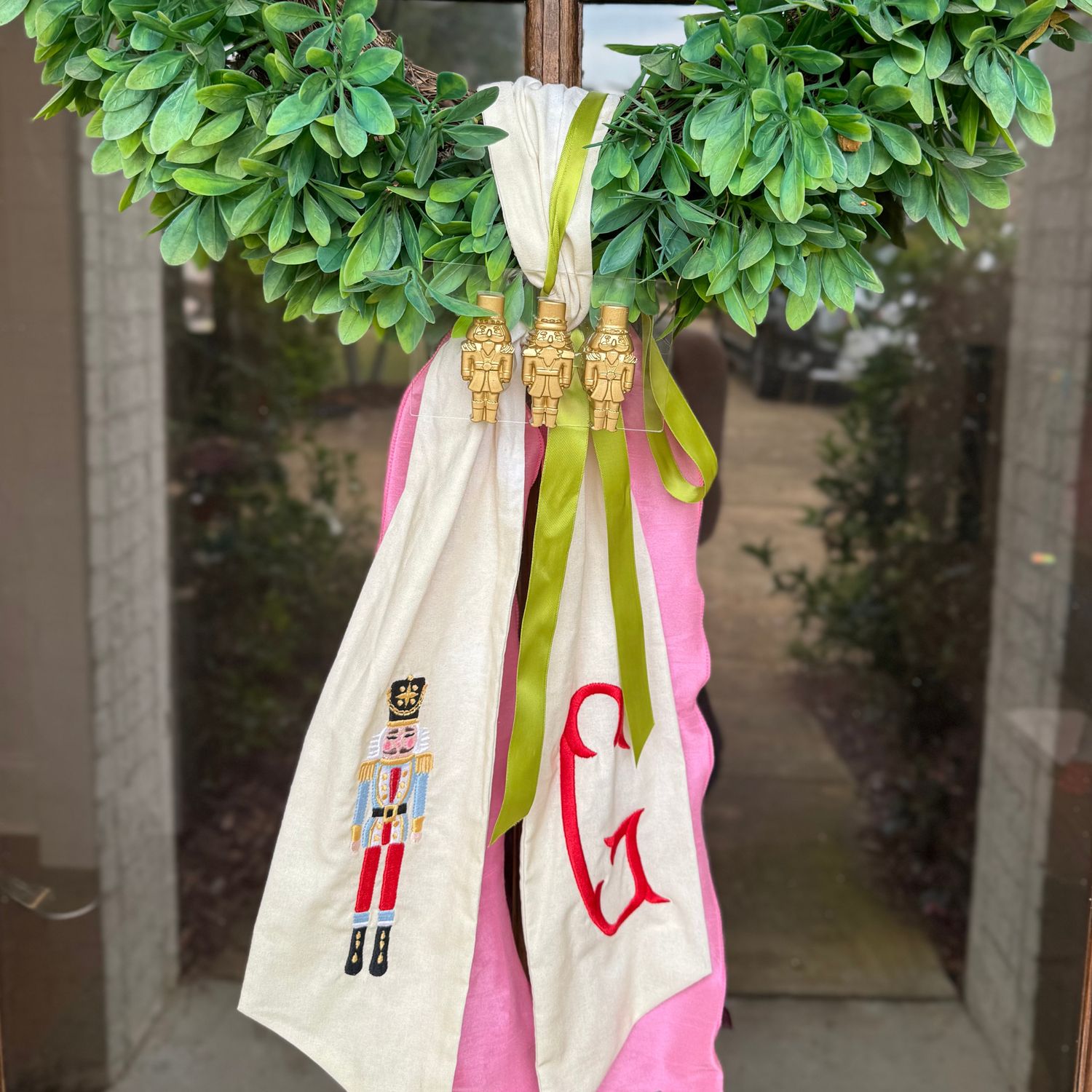 Wreath Ornament - Nutcrackers