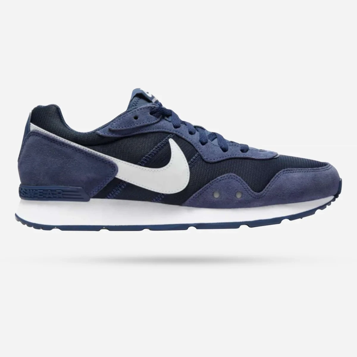 Nike Venture Runner