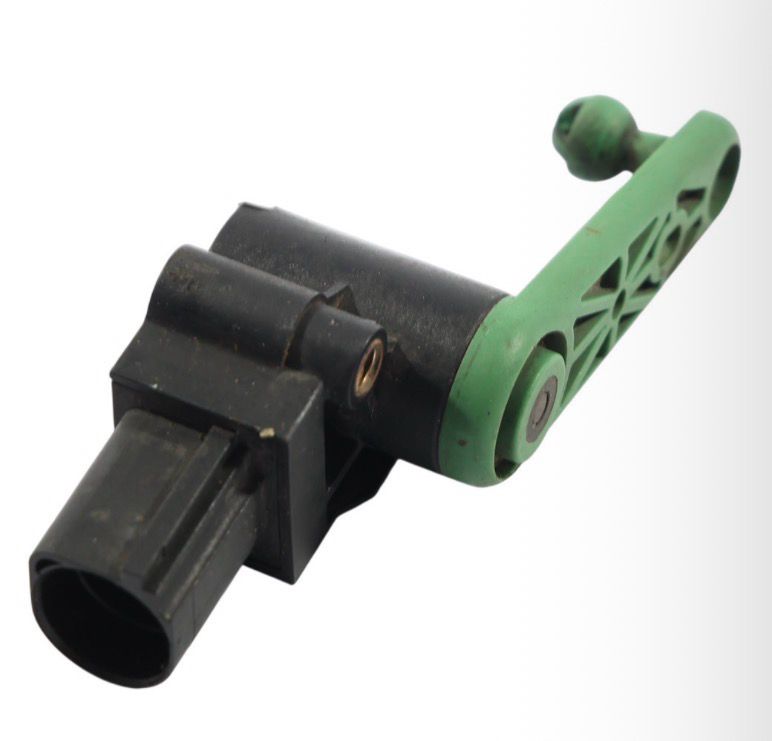 Audi S7 C7, S6 C7, RS7 C7, RS6 C7, A6 C7, A7 C7, S8 D4, A8 D4 Rear Right Ride Height Sensor 4H0907503