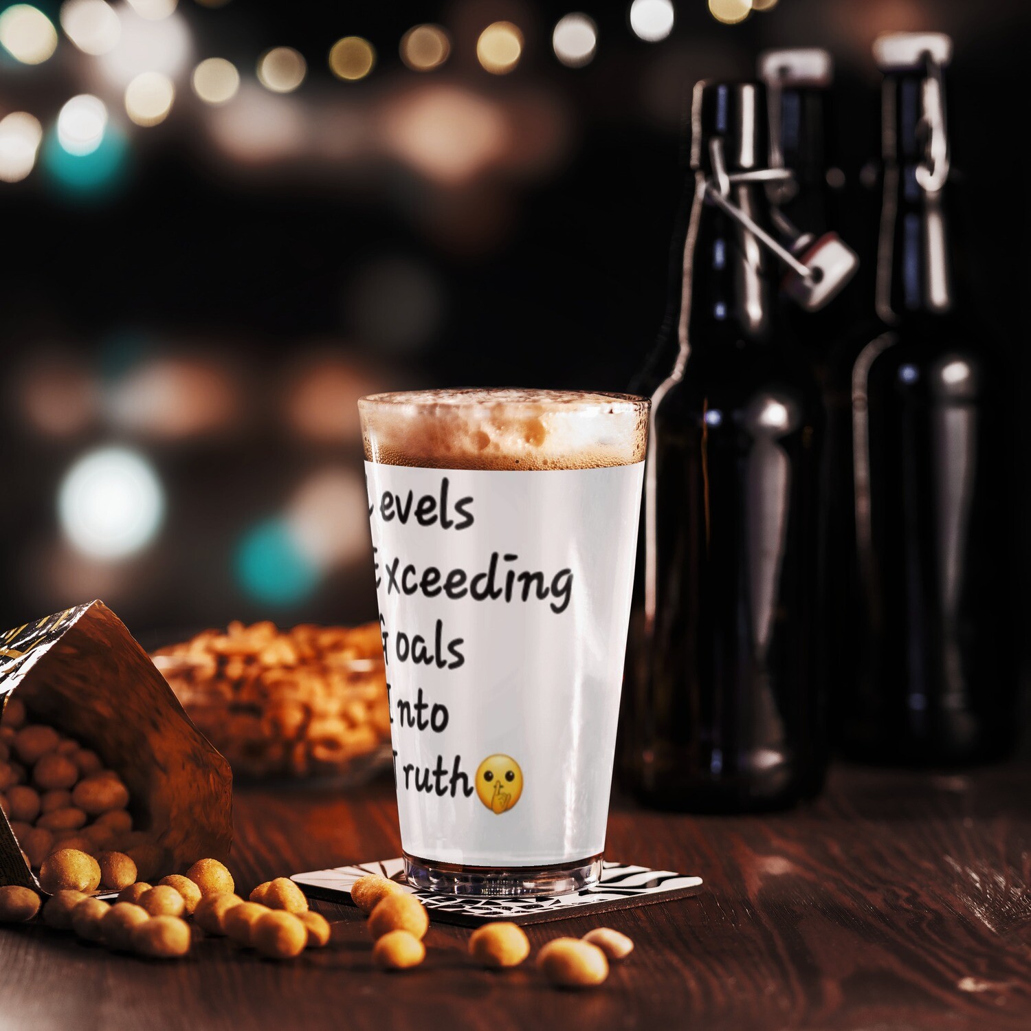 Shaker pint glass