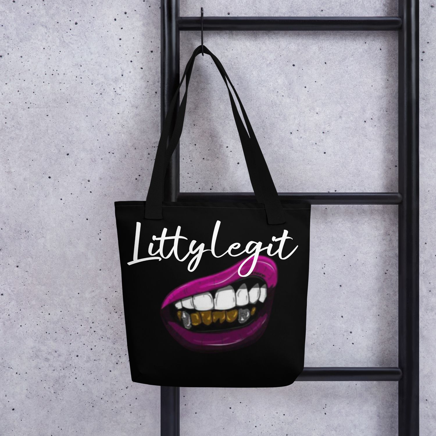Tote bag
