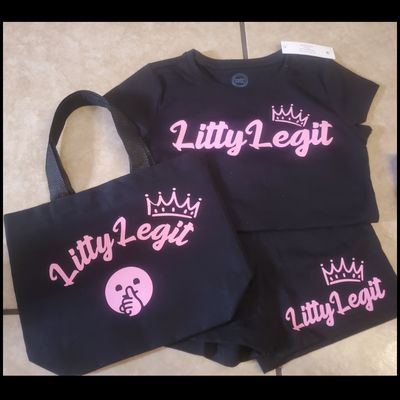 GIRLS SHORTS SET WITH PURSE