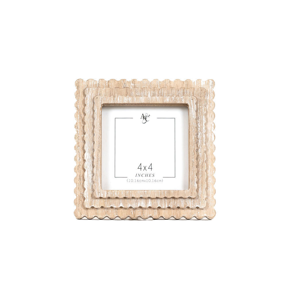 6x6x1 wood photo frame (SCALLOP) natural, white (4x4) Scalloped Frames