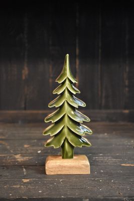 Wooden Tree W/ Green Enamel 6x2x12&quot;