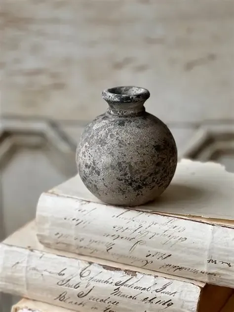 Allegory Vessel | 4.25&quot;