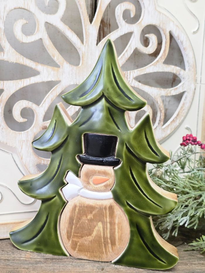 3D Snowman With Tree 10x8&quot;