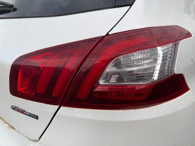 Feu ARD de volet AR + Feu ARD PEUGEOT 308 II PHASE 1