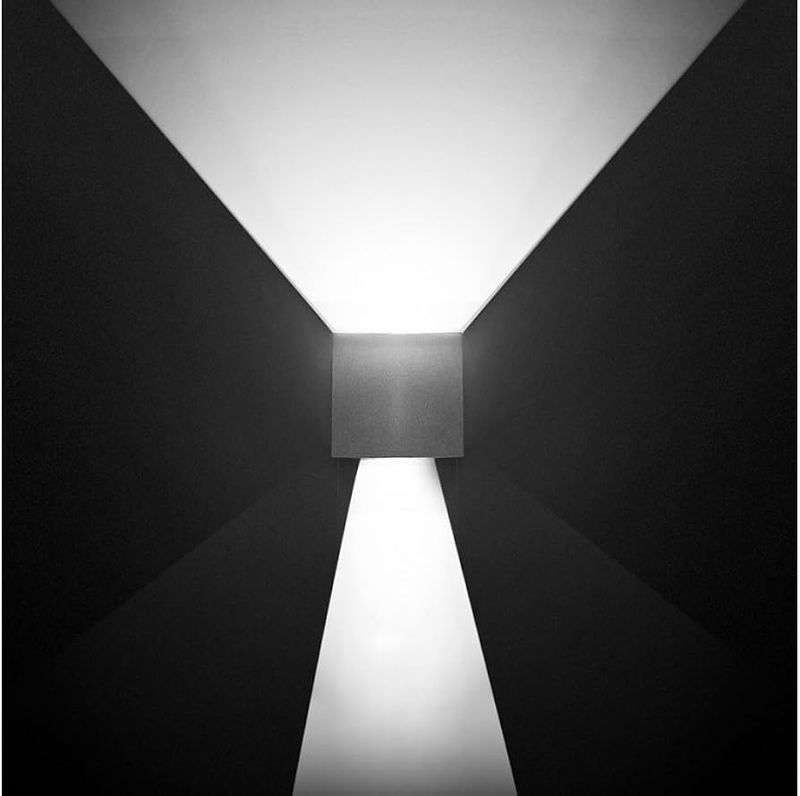 Architectural Contemporary Kub Wall Grey