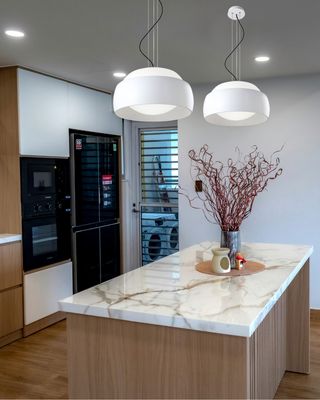 Contemporary Balloons 1 Light Ceiling Pendant White with Opal Glass Diffuser