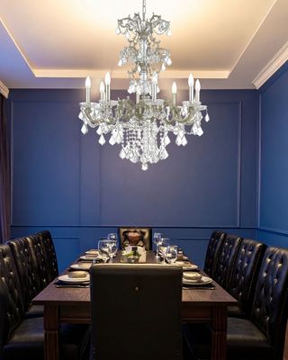 Highland Park 8-Light Park Chandelier Olde Silver