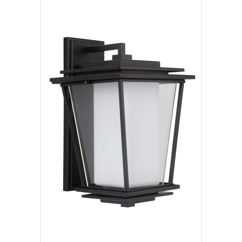 Neyland Large Outdoor Classic Style Wall Light