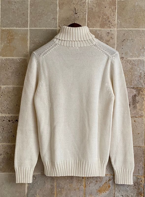Pull col roulé beige ivoire