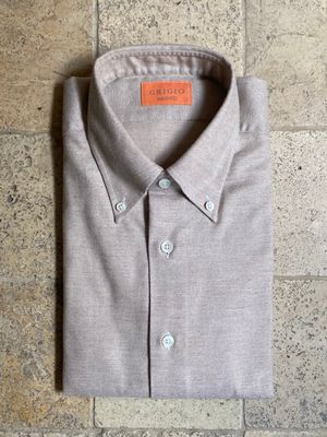 Chemise ajustée beige piqué col boutonné