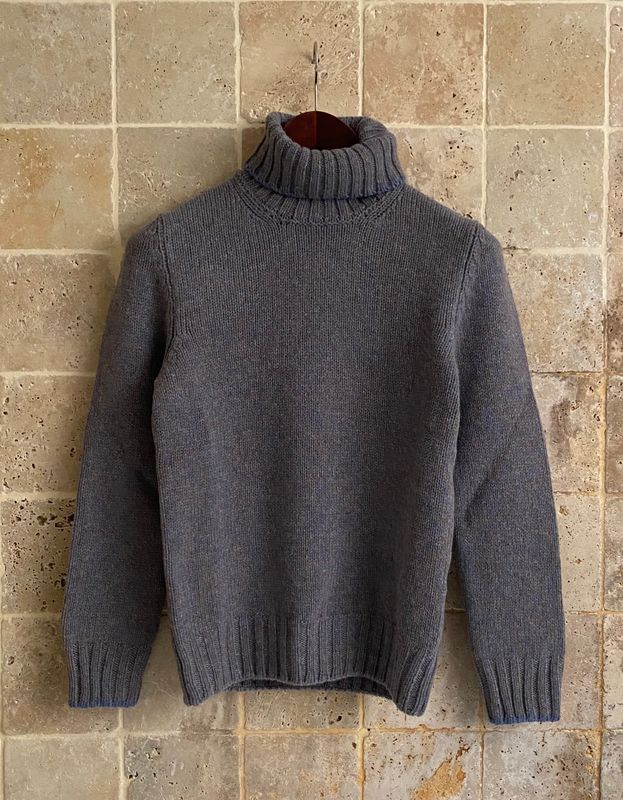 Pull col roulé mouliné