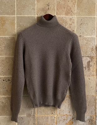 Pull col roulé taupe
