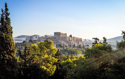 VISIT ACROPOLIS WITH A BABY OR A TODDLER
