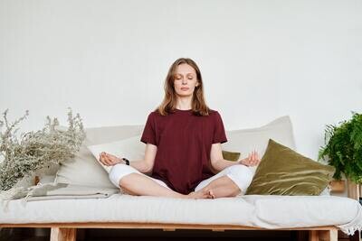 &quot;Beginner&#39;s Guide to Mindful Meditation&quot;: Share tips and techniques for those who are new to mindful meditation, including breathing exercises and simple mindfulness practices.