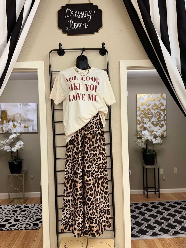 Cheetah Printed straight leg pants