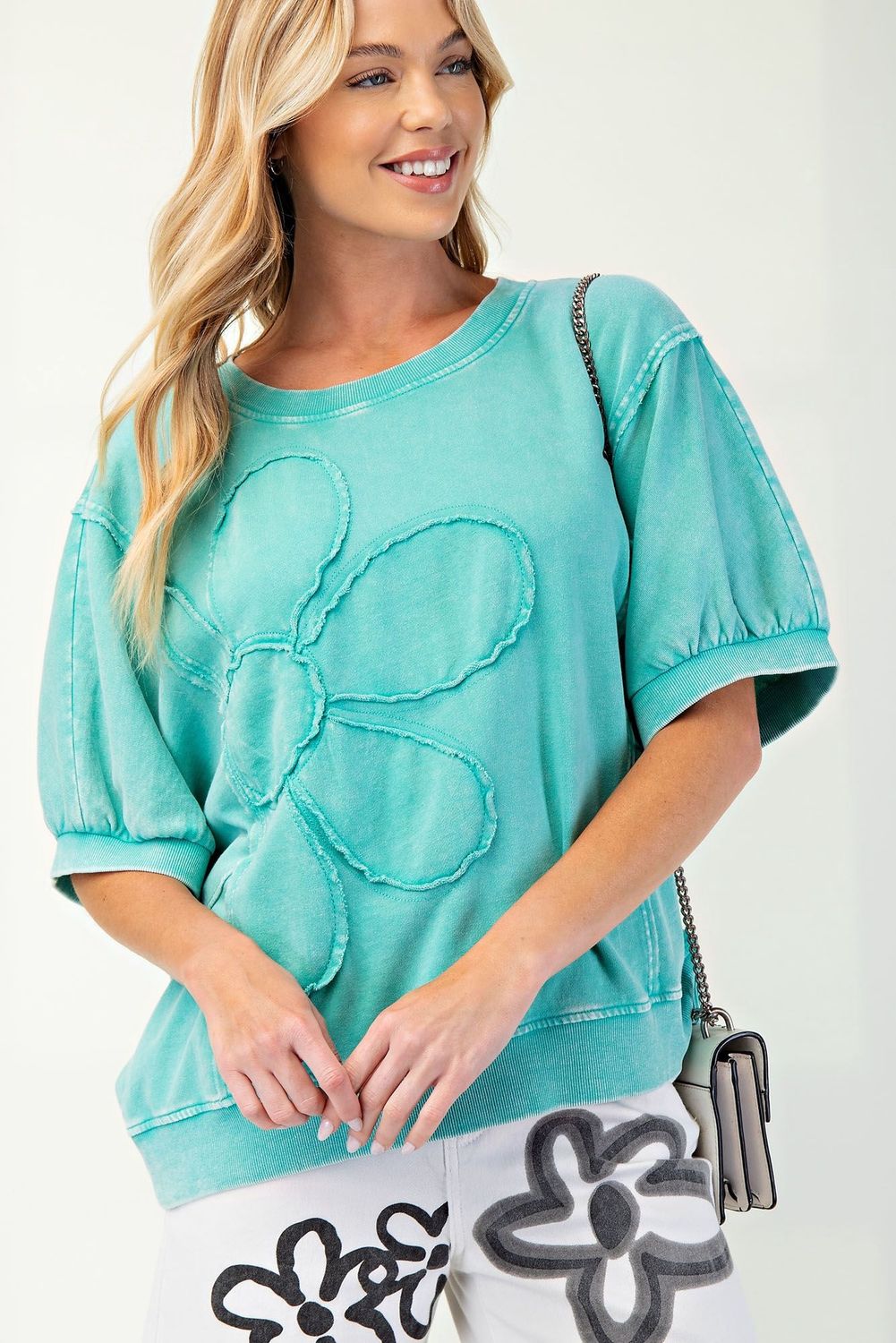Teal SS Daisy Patch Top