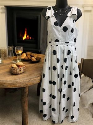 White Polka Dot Pleated Dress With Bows On The Shoulder