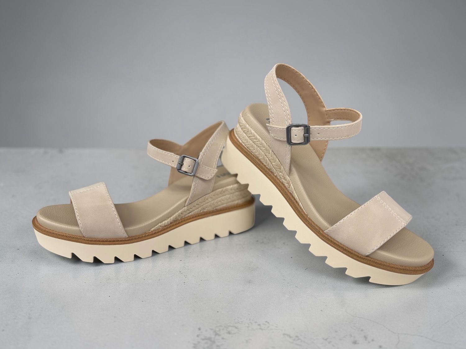 Ophidia Ecru Sandal
